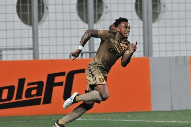 Fotos de Amrica x Sport, no Independncia, pela 37 rodada da Srie A (Rodrigo Clemente/EM D.A Press)