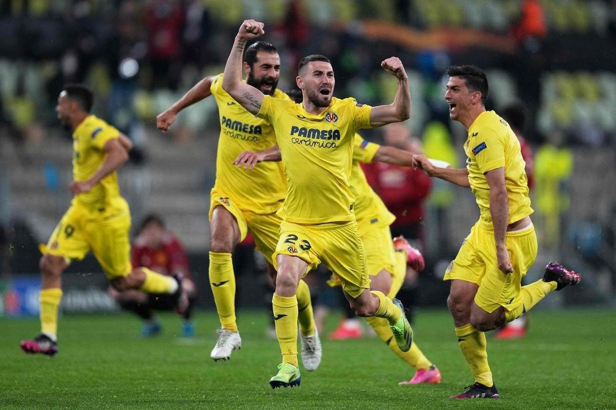 Depois de empate por 1 a 1 no tempo normal e na prorrogao, time espanhol superou o Manchester United nos pnaltis por 11 a 10. Goleiro Rulli pegou a ltima batida dos ingleses, feita pelo goleiro De Gea