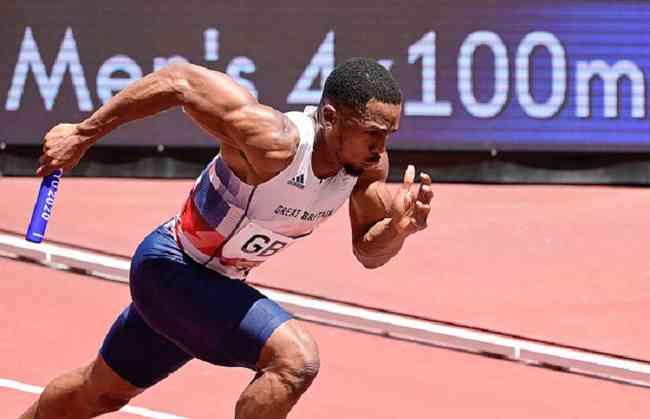 Prata nos Jogos de Tquio, velocista britnico  suspenso por doping