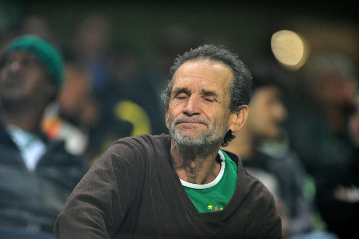 Empate do Amrica com o Oeste, no Independncia, pela Srie B, gerou preocupao na torcida; veja, na galeria, as faces do desnimo do torcedor do Coelho