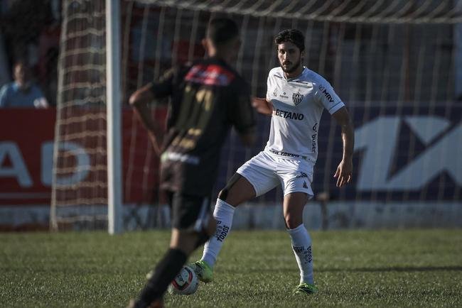 Fotos do jogo entre Democrata-GV e Atltico, pelo Campeonato Mineiro