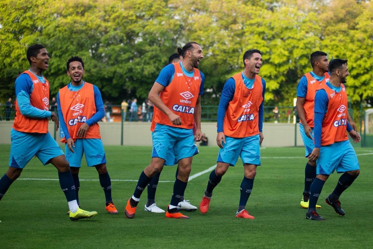 Antes de primeiro jogo da semifinal da Copa do Brasil, contra o Palmeiras, Cruzeiro treinou no CT do So Paulo, na Barra Funda, nesta tera-feira (11/09)