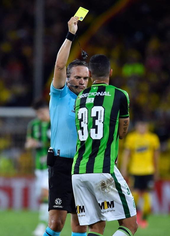 Barcelona-EQU x Amrica: fotos do jogo pela Libertadores