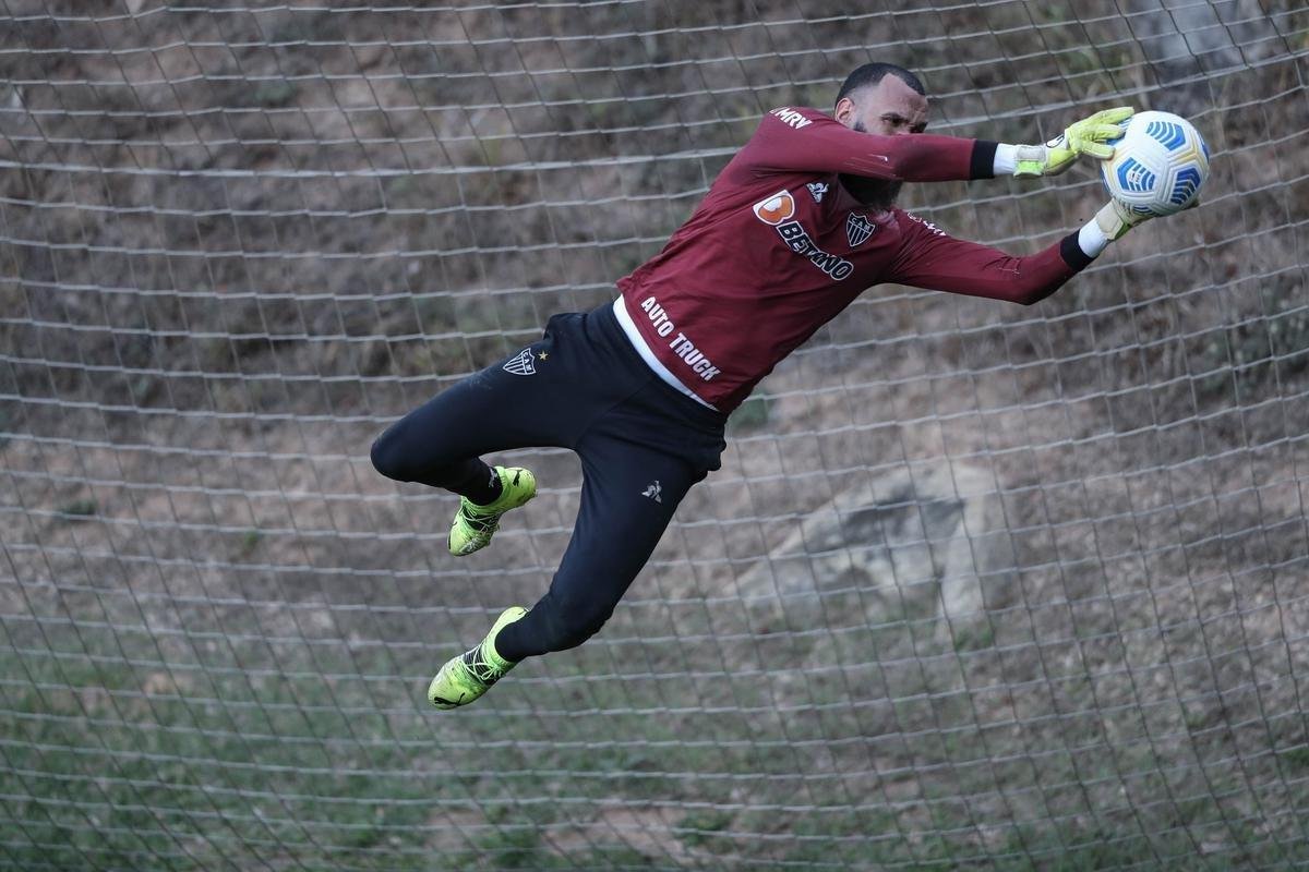 Fotos do primeiro treino de Diego Costa pelo Atltico