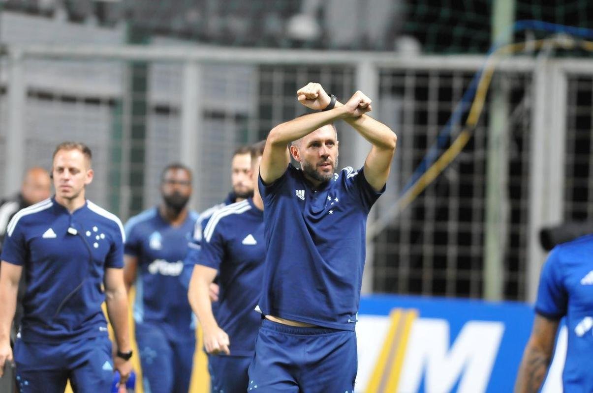 Cruzeiro x Atltico: fotos do clssico no estdio Independncia, em Belo Horizonte, pela quinta rodada do Campeonato Mineiro