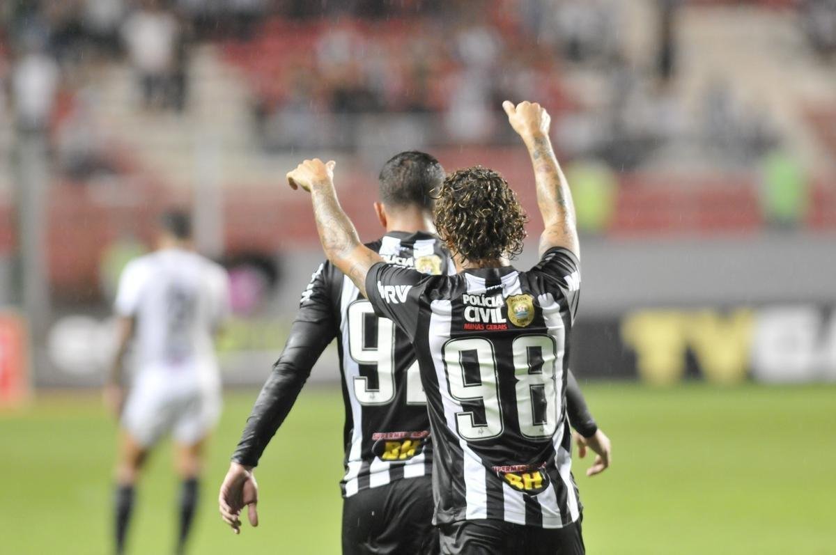 Em noite chuvosa no Independncia, reservas do Atltico batem o Tupi por 2 a 0