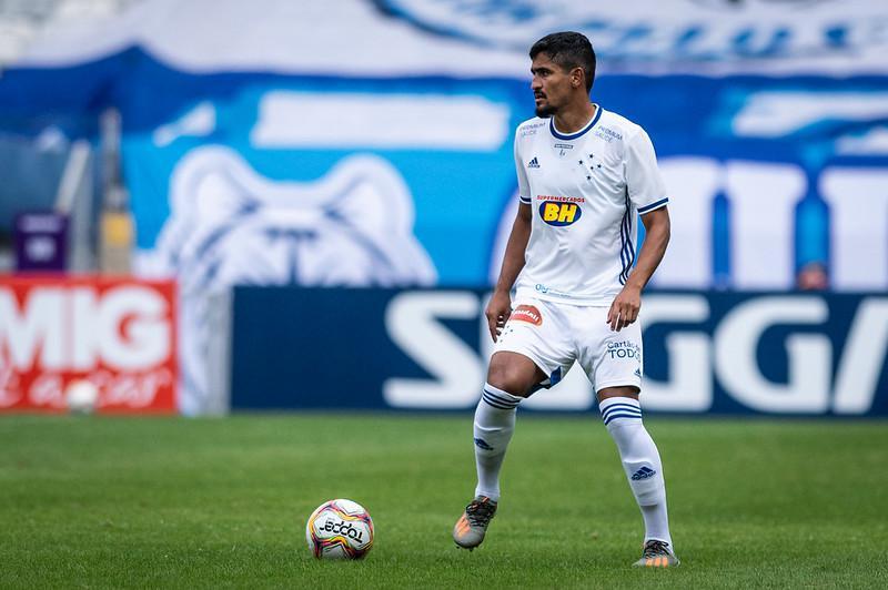 Cruzeiro goleou Patrocinense no Mineirão com gols de Ramon, Roberson e Maurício