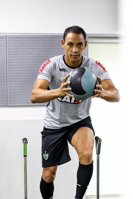 Veja fotos dos jogadores do Atltico no dia da reapresentao