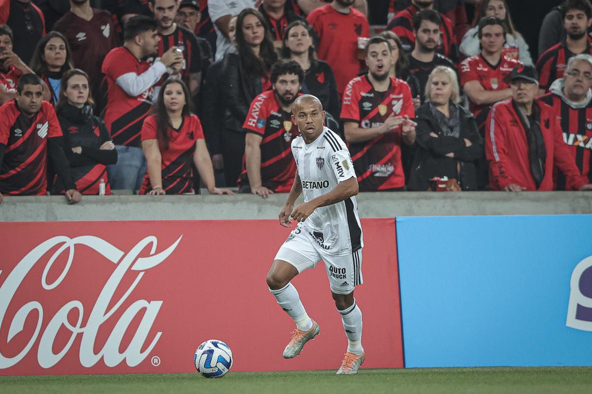 O Atltico visitou, na noite desta tera-feira (18/4), o Athletico-PR na Arena da Baixada, em Curitiba. A partida foi vlida pela 2 rodada do Grupo G da Copa Libertadores de 2023.