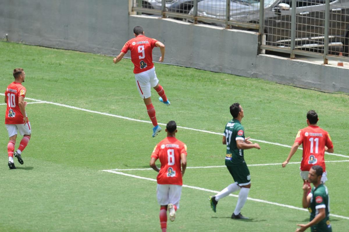 Fotos da vitria do Tombense sobre o Uberlndia pela final da Recopa Mineira