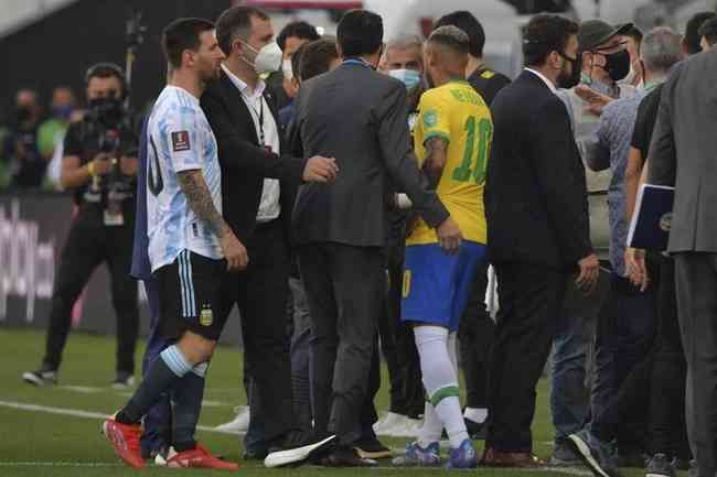 Clssico entre Brasil e Argentina foi interrompido pela Anvisa devido a quebra de protocolo sanitrio