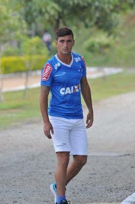 Arrascaeta no participou de jogo-treino e fez apenas trabalhos regenerativos