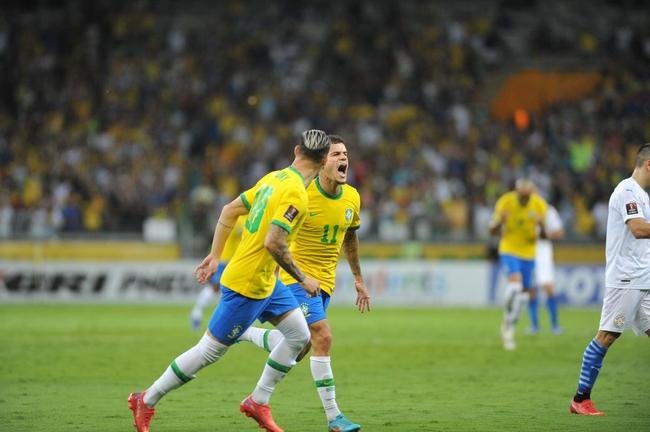 Brasil goleou o Paraguai por 4 a 0 no Mineiro, em BH, pelas Eliminatrias da Copa do Mundo, com gols de Raphinha, Philippe Coutinho, Antony e Rodrygo