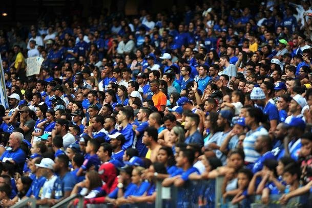 Cruzeiro x Flamengo: fotos do jogo vlido pela 37 rodada do Brasileiro, neste domingo (25/11), no Mineiro (Ramon Lisboa/EM D.A Press)