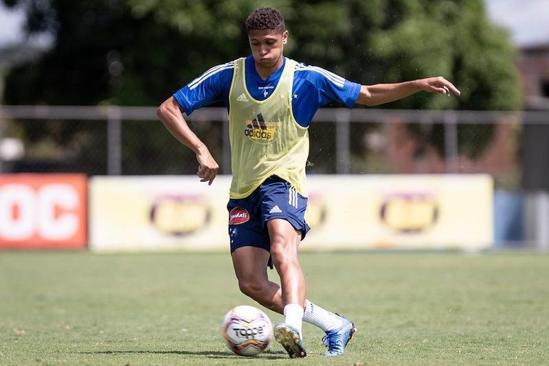 Rafael Santos - Valor de mercado em 27/11/2019: 50 mil euros. Sem nova avaliao em 08/04/2020.