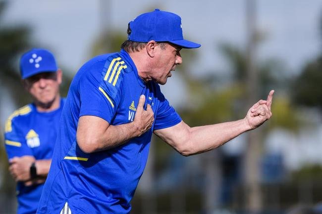 Fotos do treino do Cruzeiro desta tera-feira (10/08), na Toca II