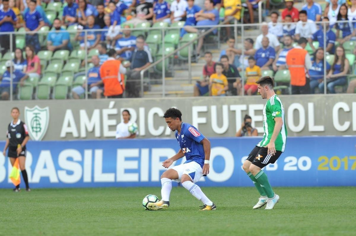 Imagens do jogo entre Cruzeiro e Coritiba, no Independncia, pela final do Campeonato Brasileiro Sub-20