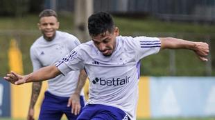 Cruzeiro e Grmio medem foras nesta quarta-feira, s 20h, no Mineiro, em Belo Horizonte, pela volta das oitavas de final da Copa do Brasil