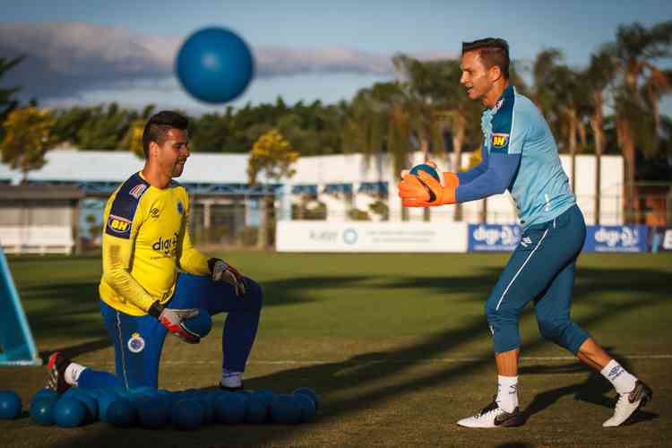 Goleiro Fábio completa 900 jogos pelo Cruzeiro