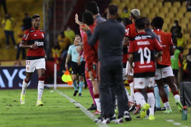 Bruno Henrique decidiu a semifinal contra o Barcelona-EQU