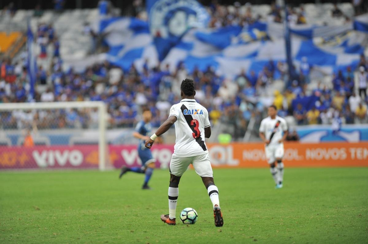 Fotos do jogo entre Cruzeiro e Vasco, no Mineiro, pela 37 rodada do Brasileiro (Leandro Couri/EM D.A Press)