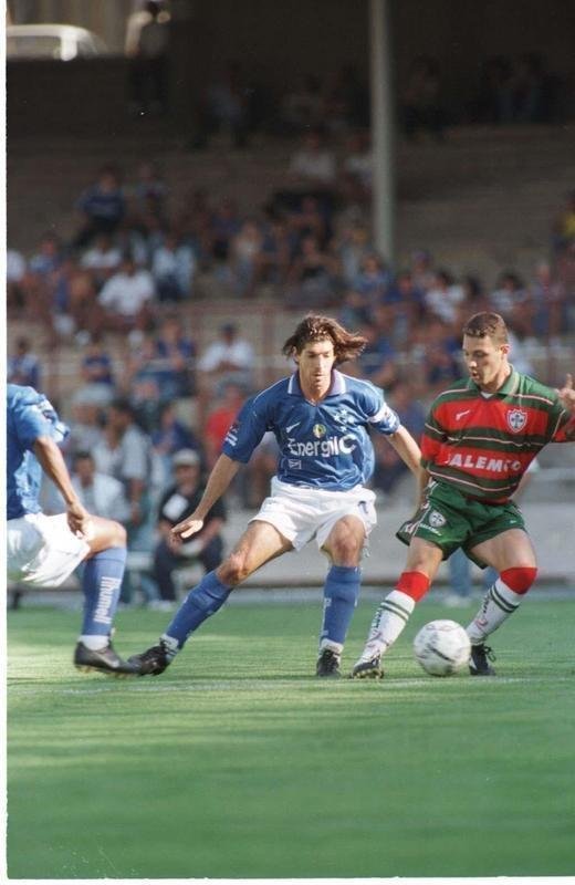 Zagueiro Wilson Gottardo (Flamengo: 1991-1993 / Cruzeiro: 1997-1998): 131 jogos pelo Flamengo (8 gols) e 101 jogos pelo Cruzeiro (6 gols)