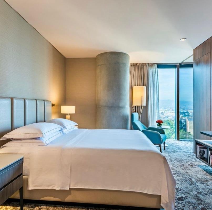 Fotos do Hilton Bogota Corferias, hotel que receber a delegao do Atltico na Colmbia para o compromisso pela Copa Libertadores, diante do Millonarios.