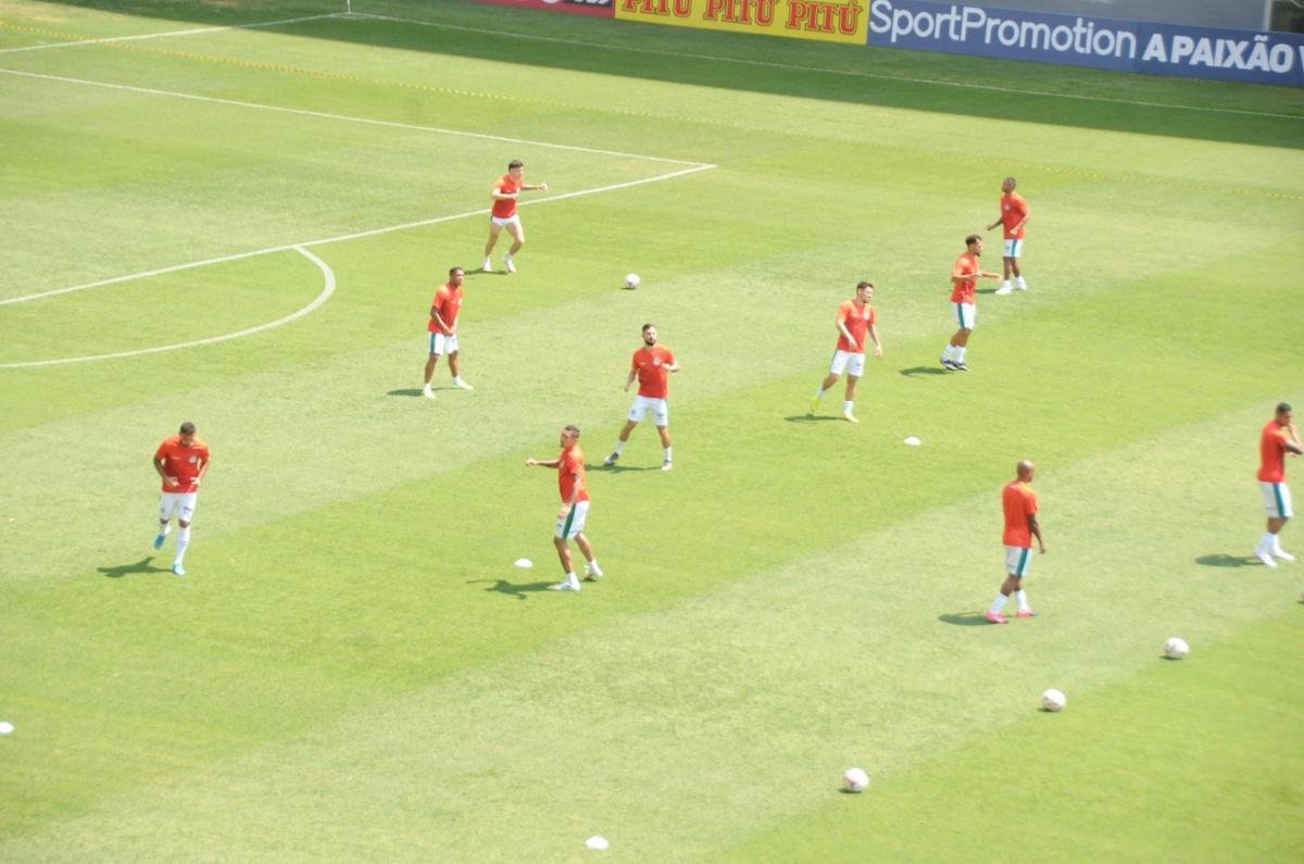 Equipes se enfrentaram neste sbado, pela 13 rodada da competio