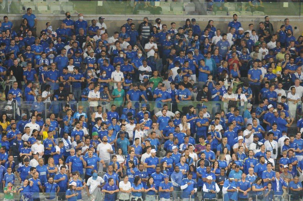 Torcida do Cruzeiro deu show mais uma vez e lotou o Mineiro na partida contra o CRB pela 11 rodada da Srie B