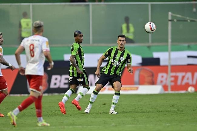 No Independncia, Amrica vence Tombense por 3 a 1, de virada, pela oitava rodada do Campeonato Mineiro 