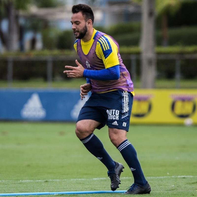 Fotos do treino do Cruzeiro desta segunda-feira (18/10)