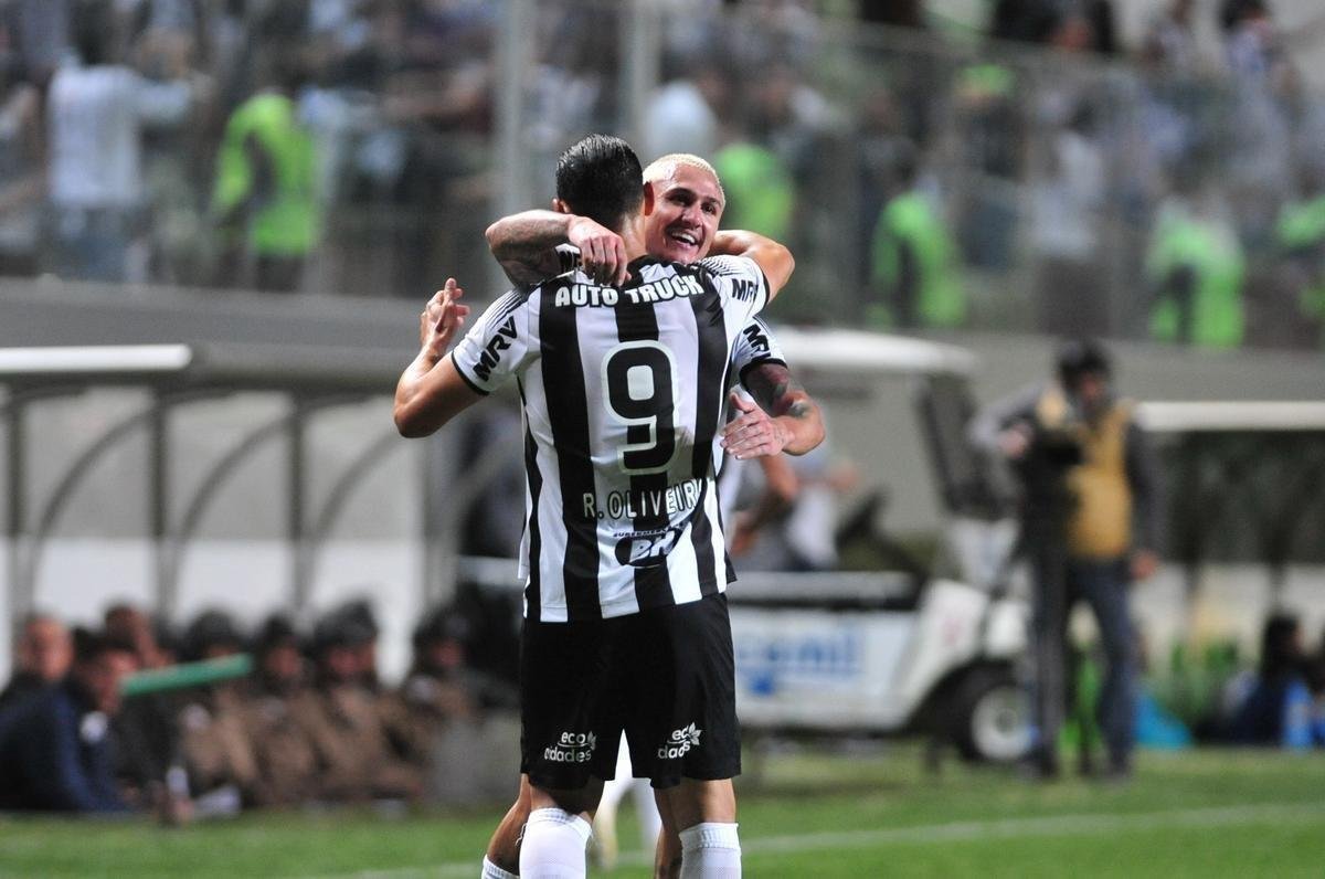 Torcida do Cruzeiro compareceu ao Independncia