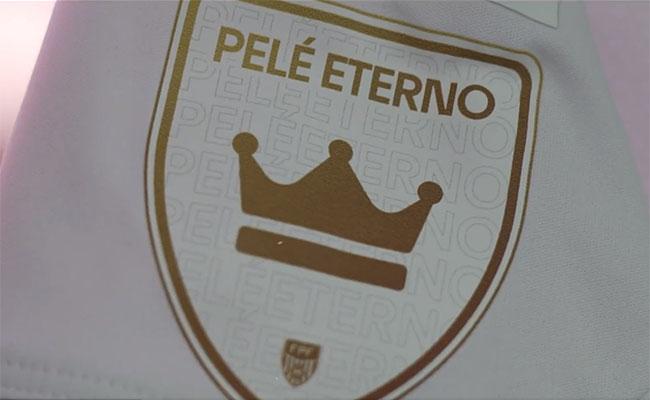 Detalhe da camisa que ser utilizada pelo Santos