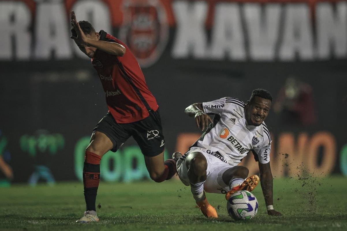 Nesta quarta-feira (26/4), o Atltico visitou o Brasil de Pelotas no Estdio Bento de Freitas, em Pelotas, pela terceira fase da Copa do Brasil.