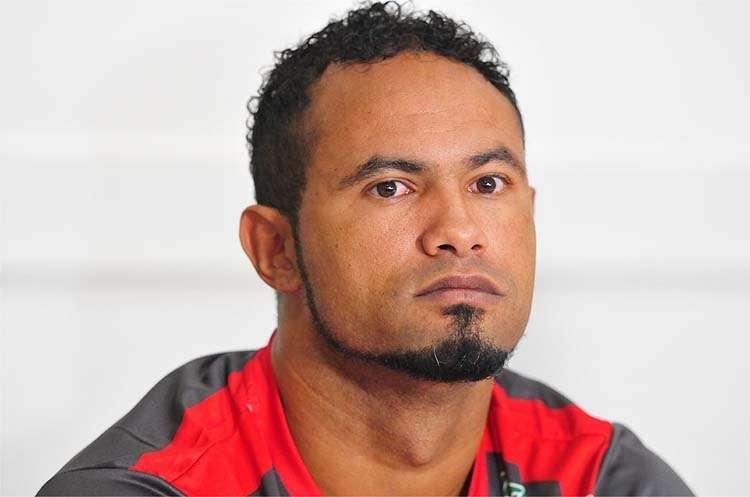 Ministério Público do Acre pede para goleiro Bruno usar ...