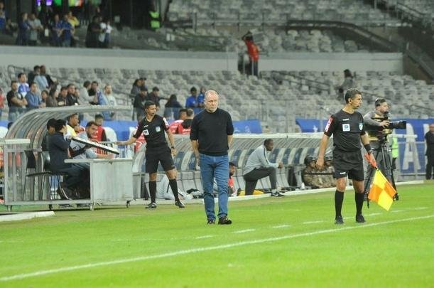 Fotos de Cruzeiro x Corinthians, no Mineiro, pela oitava rodada do Campeonato Brasileiro