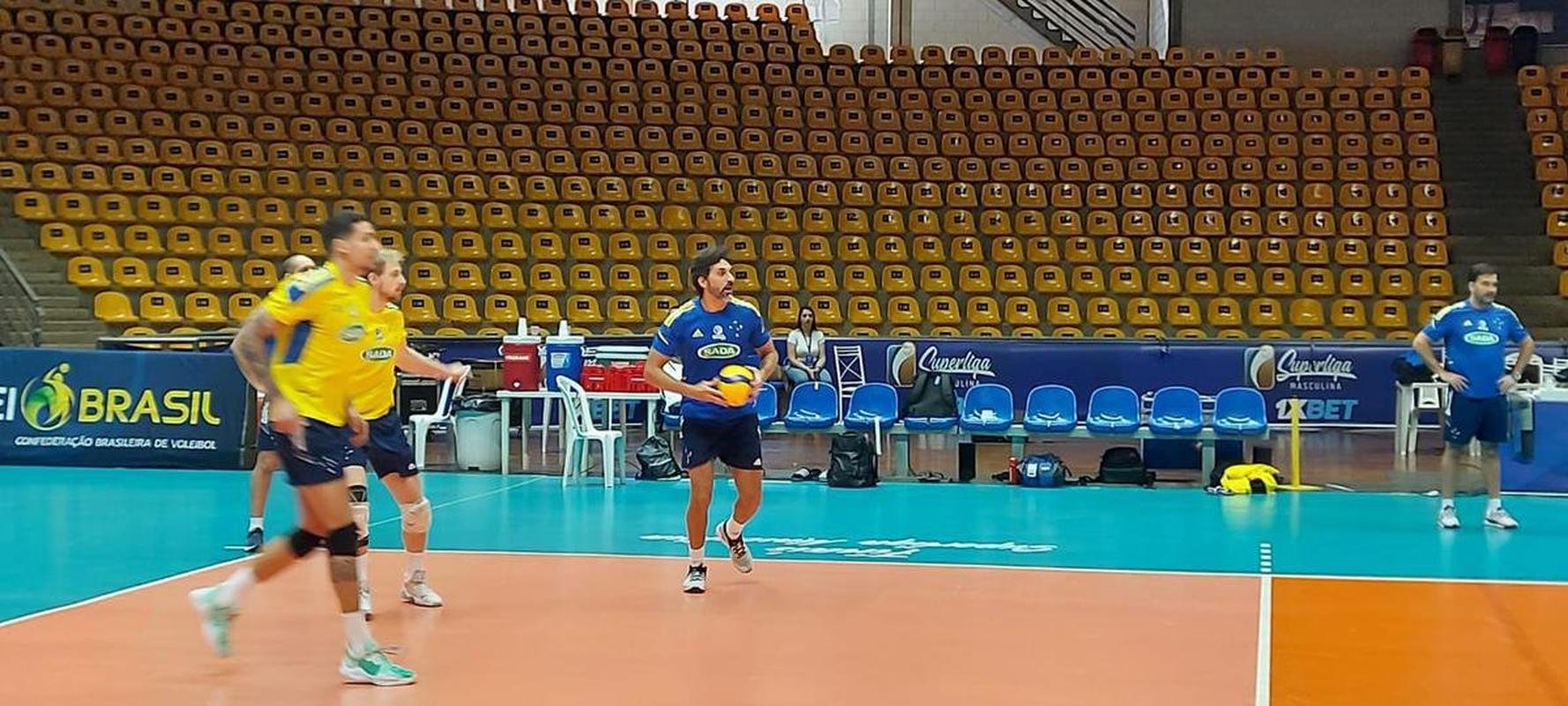 Cruzeiro treina no Sabiazinho, em Uberlndia, antes da deciso contra o Minas na Superliga Masculina