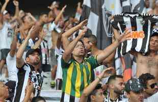 Fotos da torcida do Atltico na primeira final do Mineiro, contra o Cruzeiro, no Mineiro