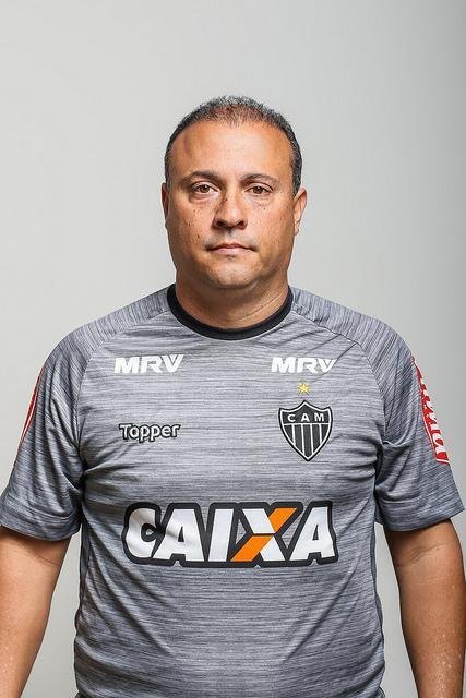 Caio Zanardi, tcnico