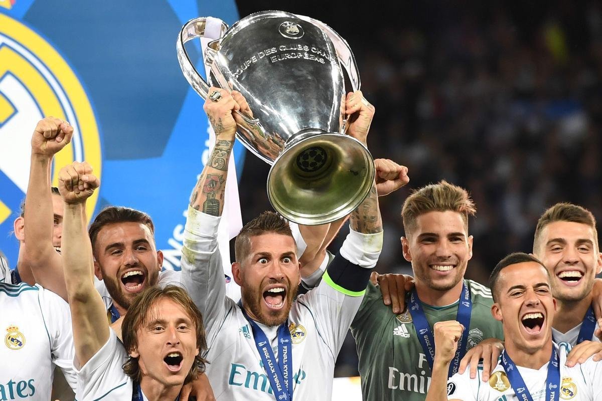 Festa do Real Madrid com a conquista da 13 Liga dos Campees, a terceira de forma seguida