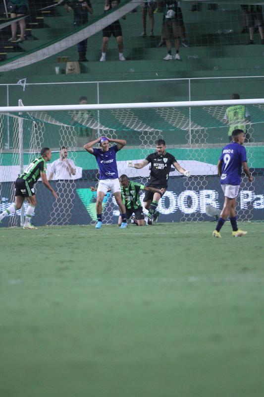 Equipes se enfrentaram no Independncia, em Belo Horizonte, pela volta da semifinal do Campeonato Mineiro
