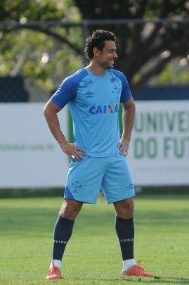 Mano Menezes voltou a fechar treino na Toca da Raposa II e permitiu imagens apenas do aquecimento. O certo é que o treinador voltará a contar com o Cruzeiro ideal diante do Boca Juniors, na quinta-feira, no Mineirão. Todos os atletas estão à disposição para duelo de volta das quartas de final da Libertadores