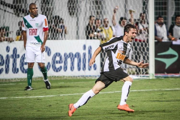 Campeonato Mineiro de 2012 (segundo jogo da final) - O Atltico venceu por 3 a 0 a segunda partida e conquistou o ttulo. O nome do jogo foi o meia-atacante Bernard, autor de dois gols.