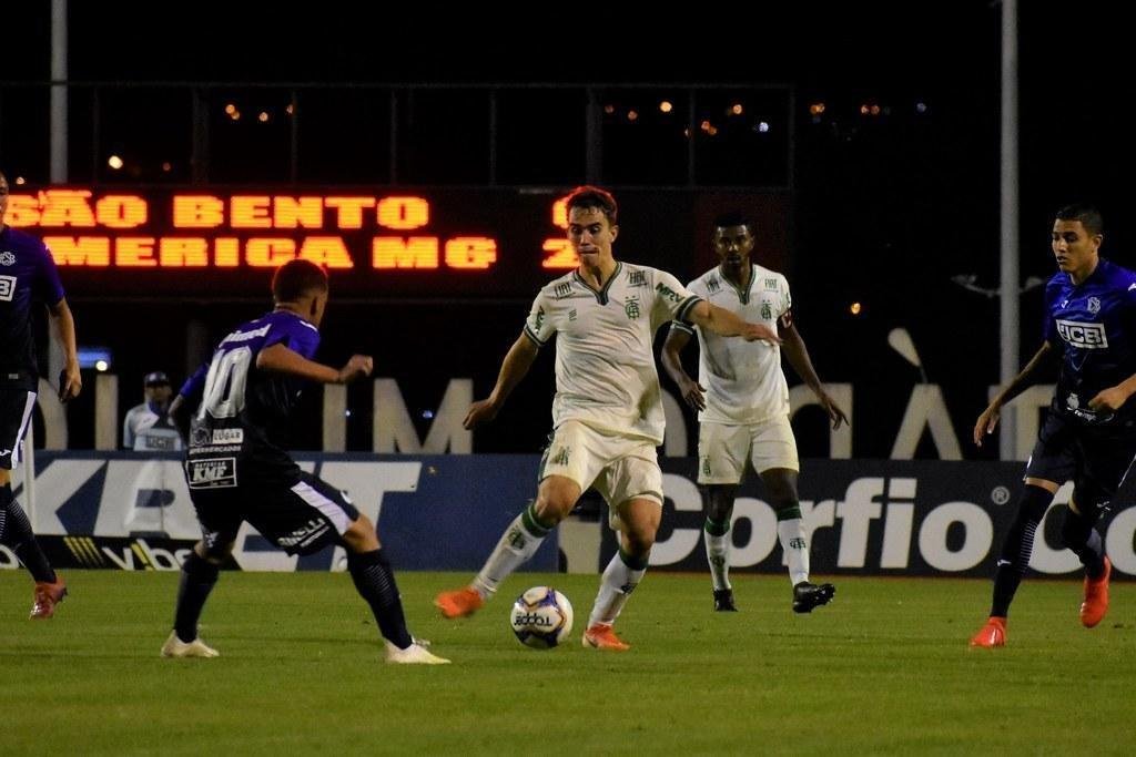 So Bento e Amrica duelam pela 19 rodada da Srie B