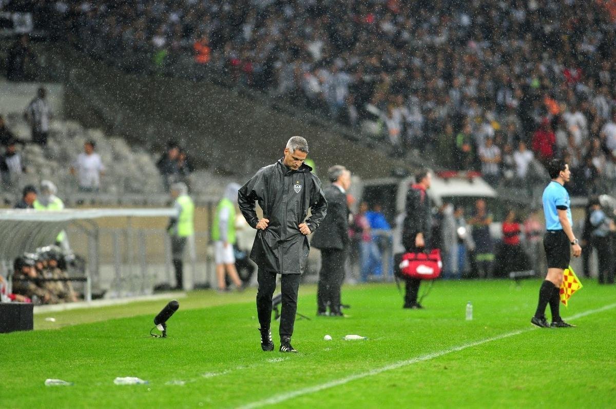 Fotos do primeiro tempo do duelo entre Atltico e Coln, no Mineiro, pela semifinal da Copa Sul-Americana