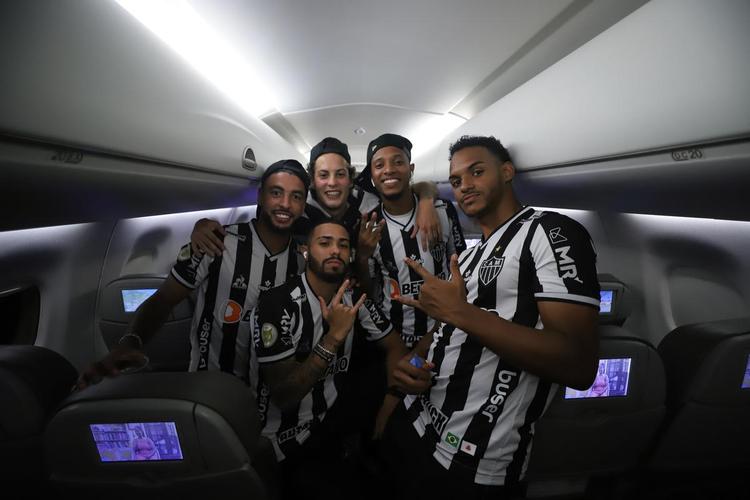 Bastidores da festa do Atlético em comemoração ao título brasileiro