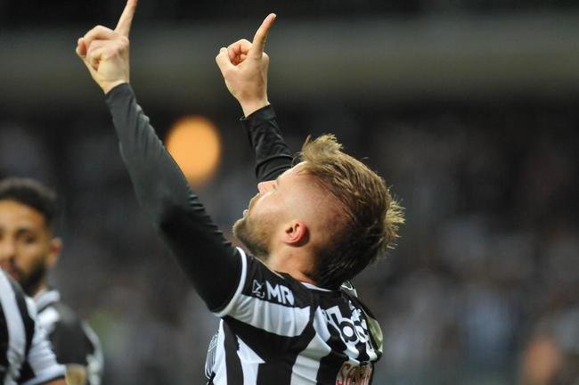 Atltico e Tolima se enfrentaram na noite desta quarta-feira (25), no Mineiro, em Belo Horizonte. A partida foi vlida pela 6 rodada da fase de grupos da Copa Libertadores da Amrica.