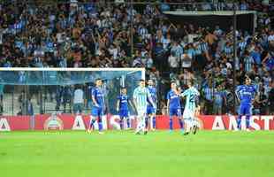 No segundo tempo, Lautaro Martnez marcou o terceiro dele no jogo, Robinho fez de falta para o Cruzeiro e Solari deu nmeros finais ao placar: Racing 4 x 2 Cruzeiro