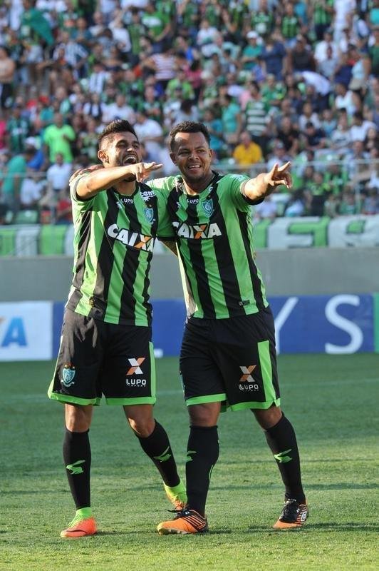 Imagens de Amrica x Luverdense, no Independncia