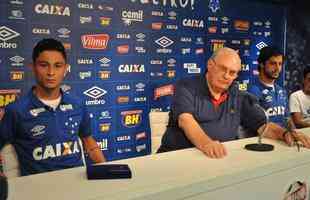 Diogo Barbosa e Hudson foram apresentados pelo presidente Gilvan de Pinho Tavares